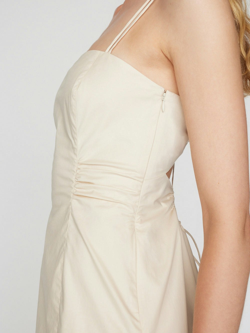 dress side detail view alt:fit2